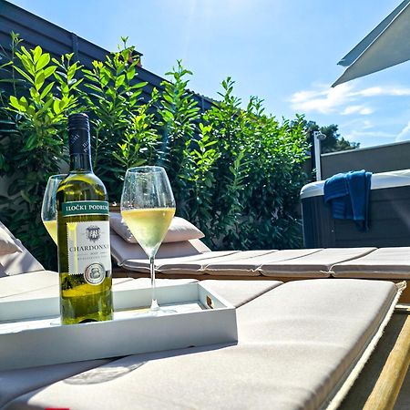 Villa David Пула Екстериор снимка